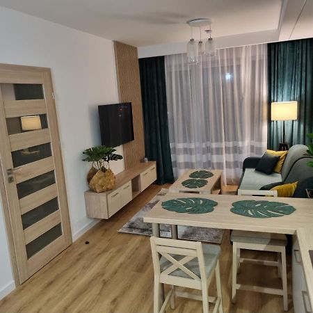 Apartament Sloneczny -Sciegiennego Kielce Buitenkant foto