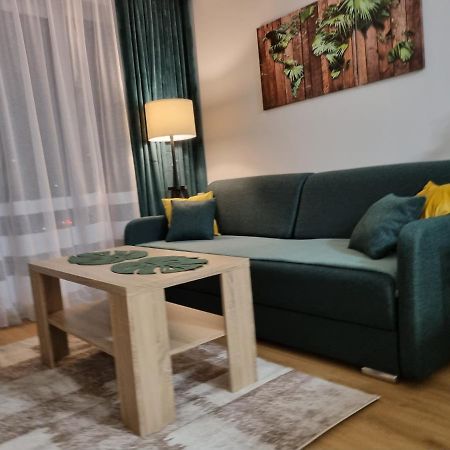 Apartament Sloneczny -Sciegiennego Kielce Buitenkant foto