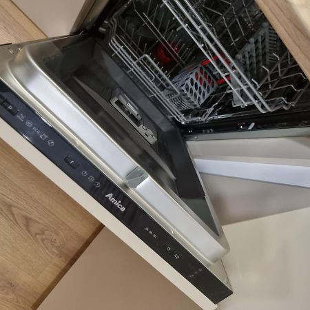 Apartament Sloneczny -Sciegiennego Kielce Buitenkant foto