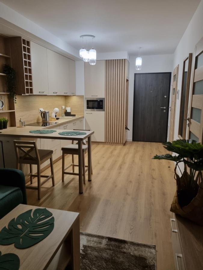 Apartament Sloneczny -Sciegiennego Kielce Buitenkant foto