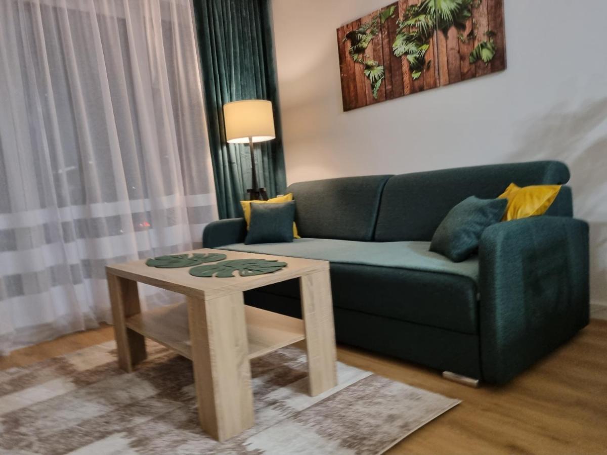 Apartament Sloneczny -Sciegiennego Kielce Buitenkant foto