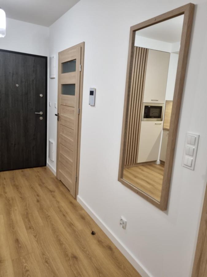 Apartament Sloneczny -Sciegiennego Kielce Buitenkant foto