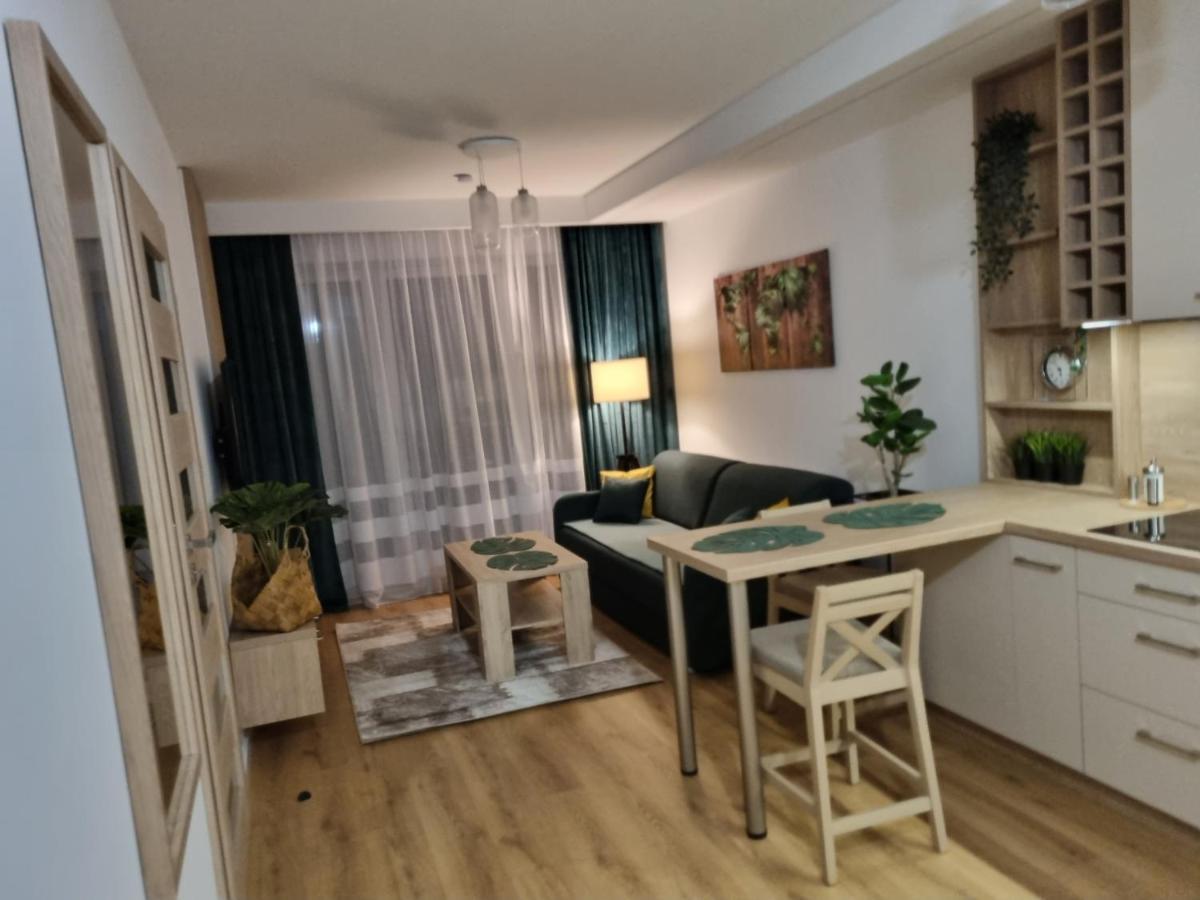 Apartament Sloneczny -Sciegiennego Kielce Buitenkant foto